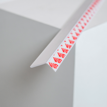 ETIQUETERO BALDA CRISTAL BLANCO 66CM